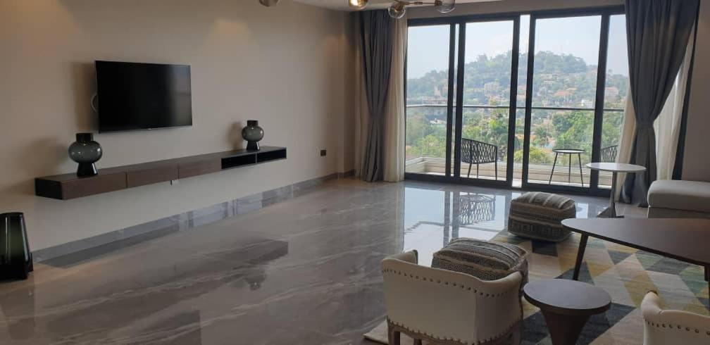 Zara Garden Hotel And Apartments Kampala Luaran gambar
