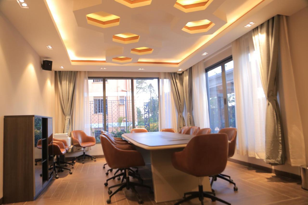 Zara Garden Hotel And Apartments Kampala Luaran gambar